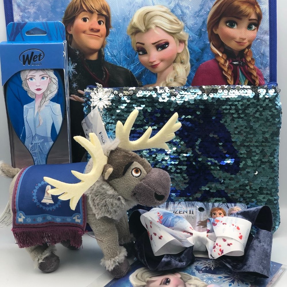 NEW Frozen Gift Set